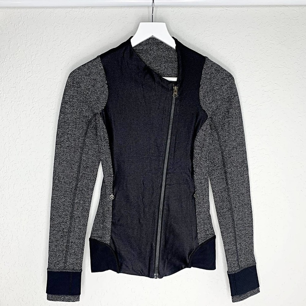Lululemon Emerge Renewed Asymmetrical-Zip Moto Jacket in Black Herringbone - Picture 7 of 9